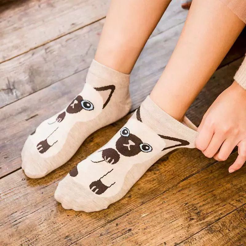 Women’s Cute Cartoon Ankle Socks – Fun & Comfortable